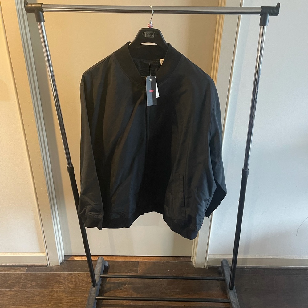Big & Tall Men’s Bomber Jacket